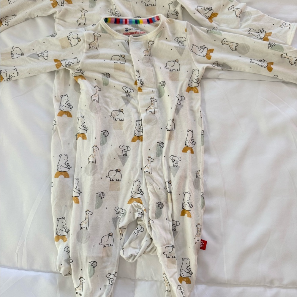 (2) Magnetic Me Modal Footies 0-3